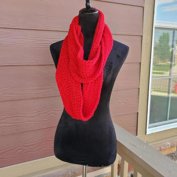 Handmade Crocheted Red Women's Winter Infinity Scarf - Picture 6 of 9